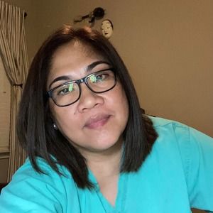 Meet your Posher, Jenn